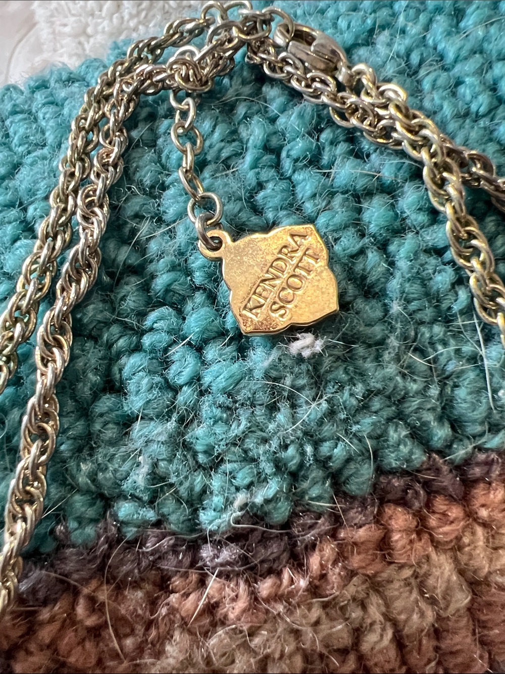 Kendra Scott - Picture 2 of 2